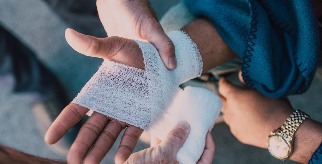 How to Treat a Non-Healing Wound: A Complete Guide to Advanced Wound Care